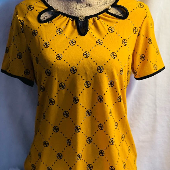 Adrienne Vittadini Blouse - Picture 4 of 5